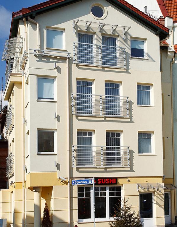 Yellow House Lodging Leilighet Sopot Eksteriør bilde